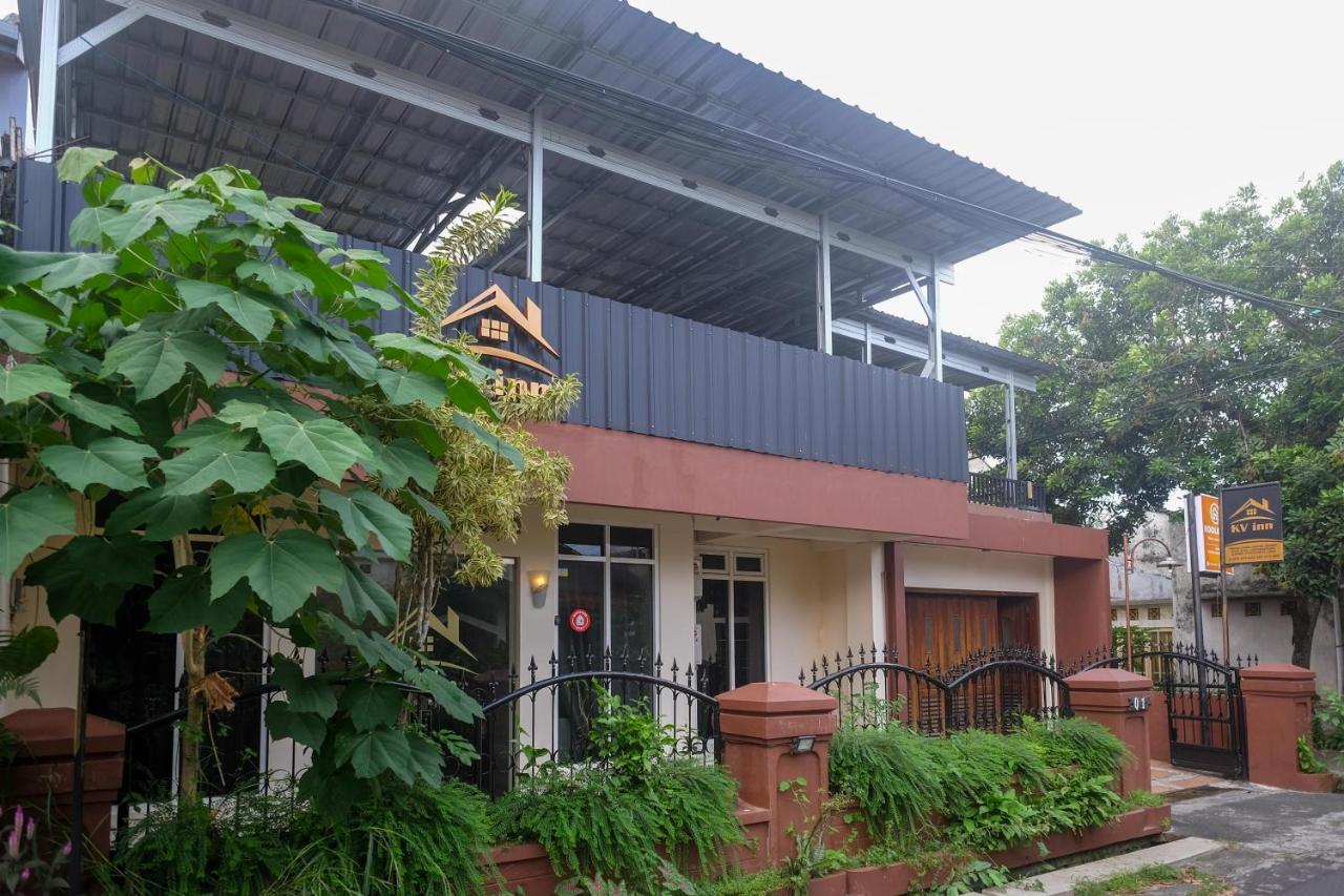OYO 646 Kvinn Kostel Salakan Exterior foto