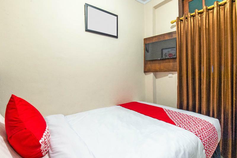 OYO 646 Kvinn Kostel Salakan Exterior foto